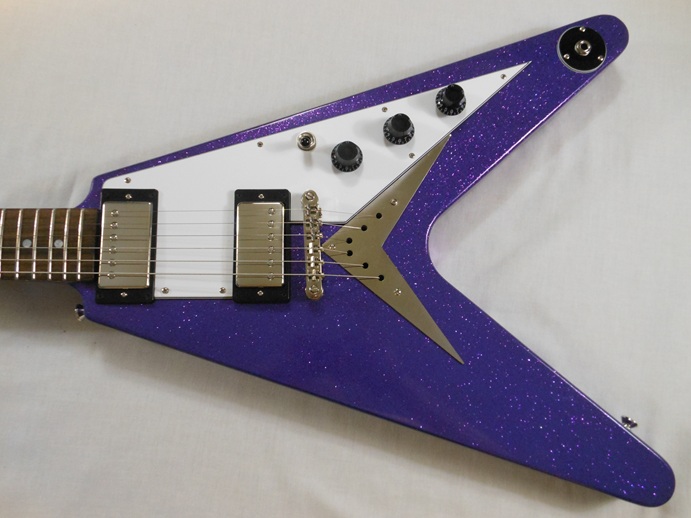 Exclusive Flying V Picture 8